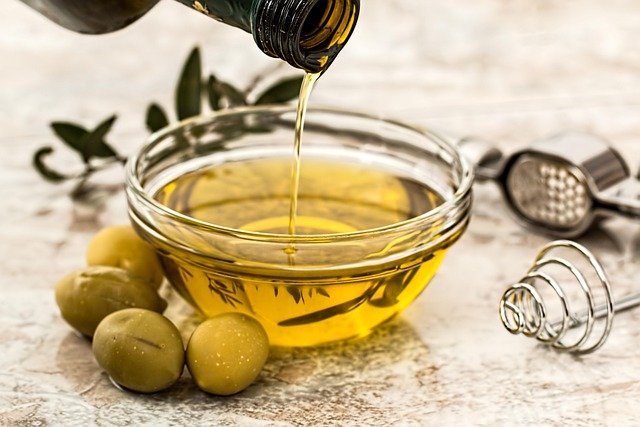 Aceites y productos para el masaje tailandés con aceite