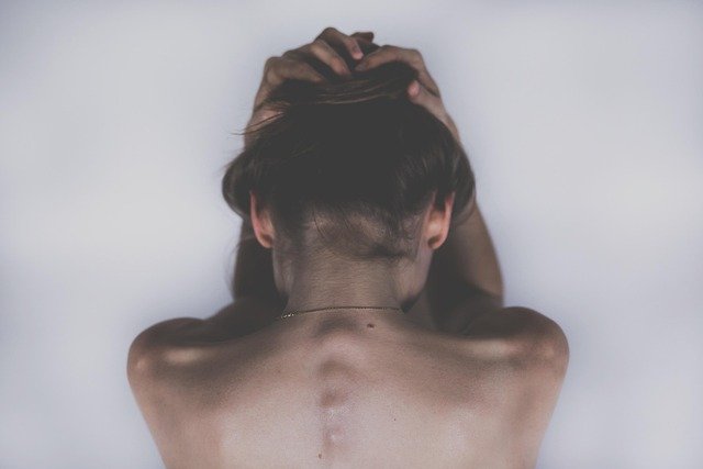 ¿Cómo hacer shiatsu para el dolor de cabeza?