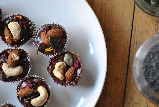 Aceite de almendras dulces para masaje: usos y beneficios
